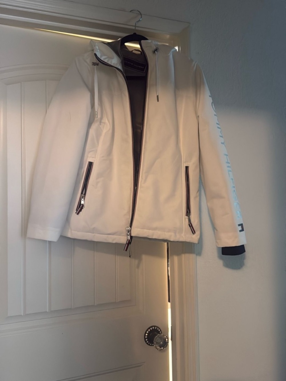 White Hooded Jacket with Subtle Logo Detail